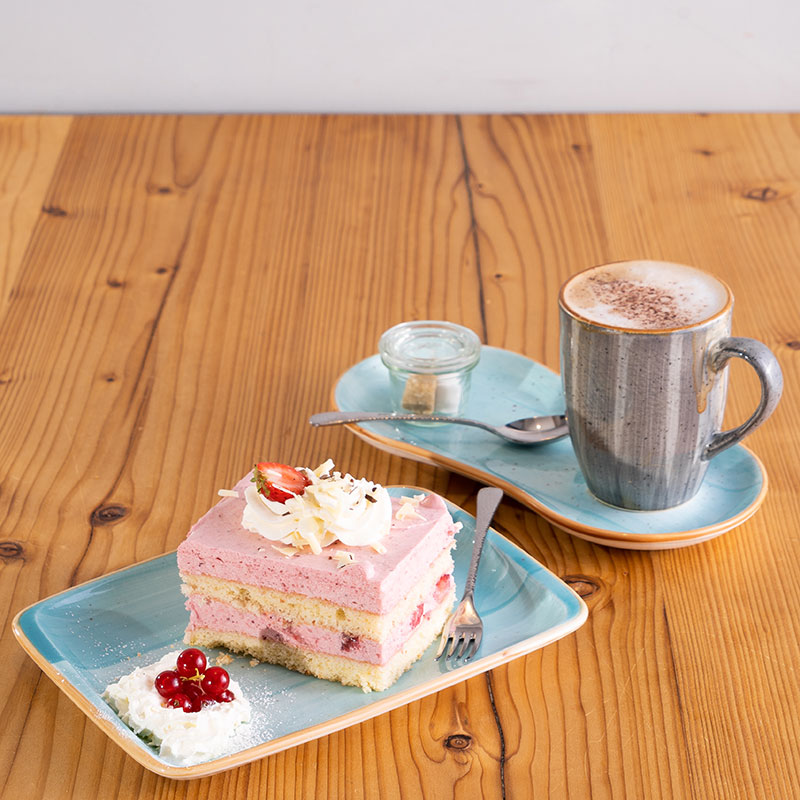 Café – Bistro A-Heu Marktbäckerei Kuchen